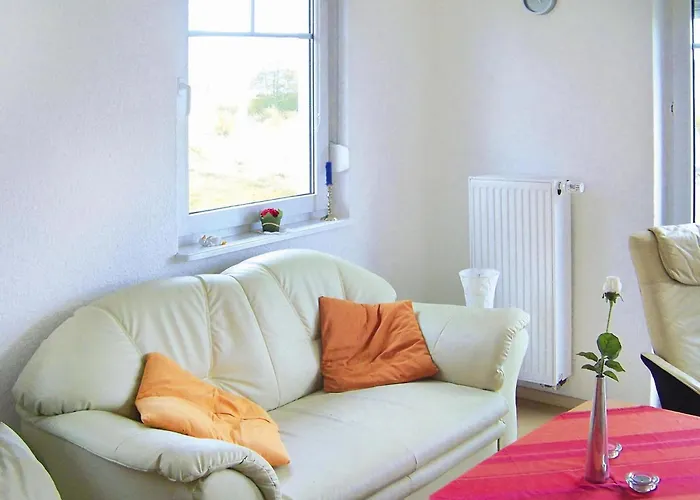 בית נופש Am Kummerower See, *